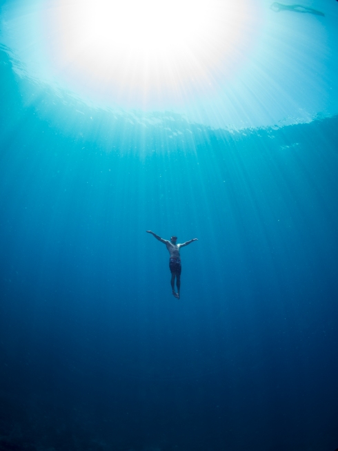 Freediving in the Blue